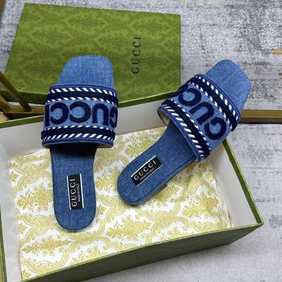 Gucci Slide Sandals - Picture 1 of 5